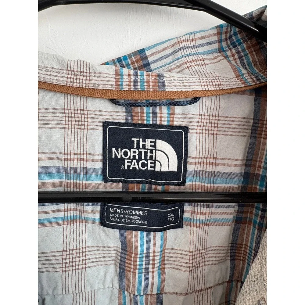 The North Face Plaid Short Sleeve Button Down Shirt Outdoors Hiking Fishing Trek